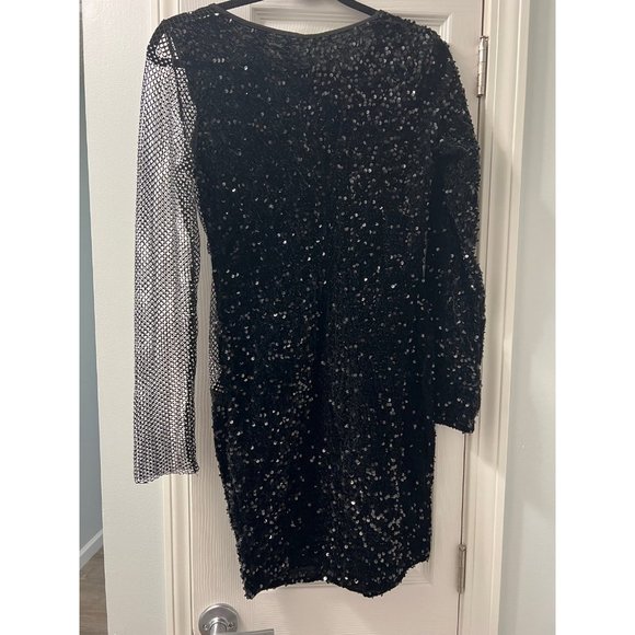 Like New Women’s Long Sleeves Dress Stretch! Size XL! Never worn! - Picture 2 of 2